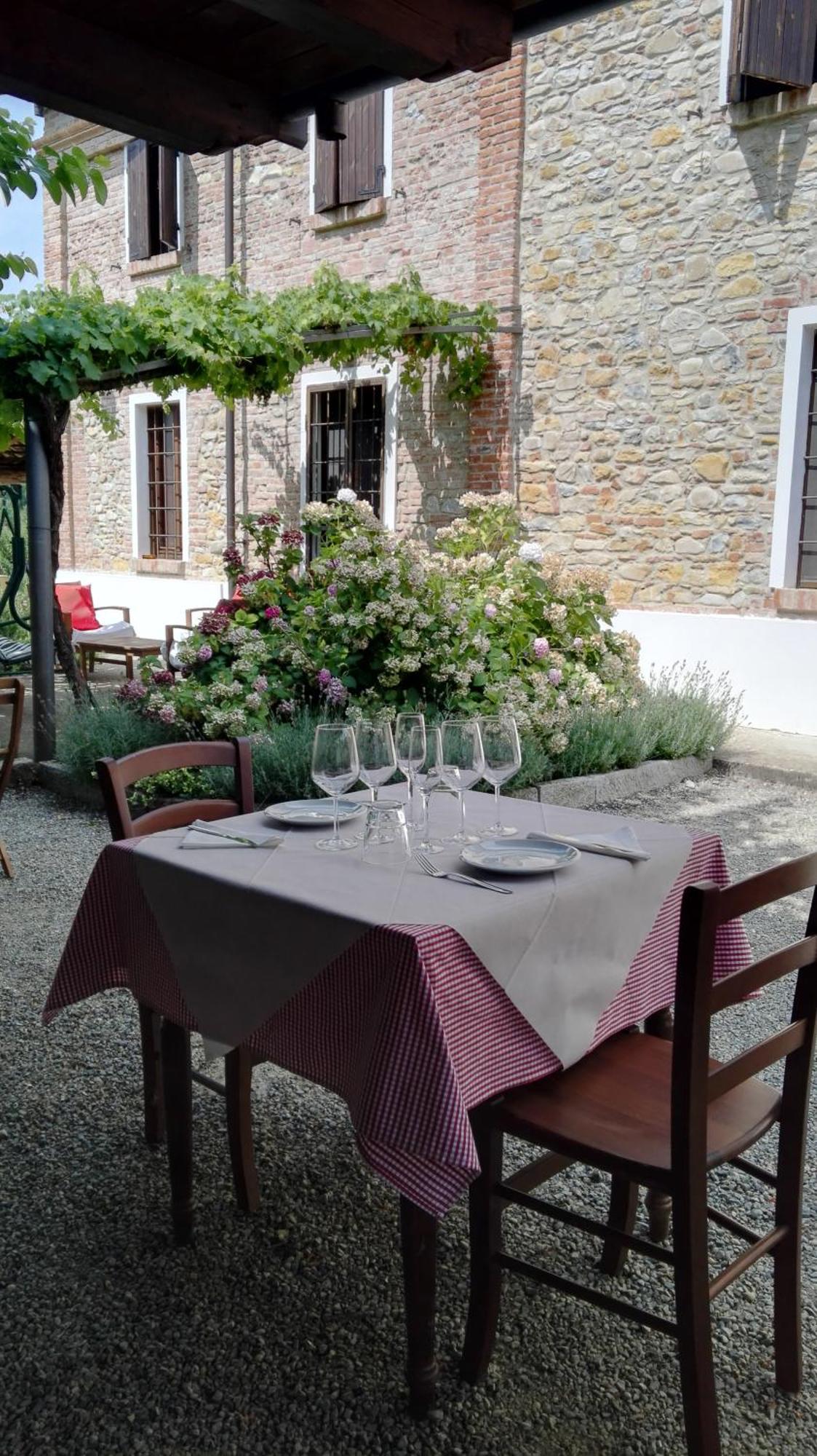 Agriturismo Casa Garello Salice Terme Exteriér fotografie